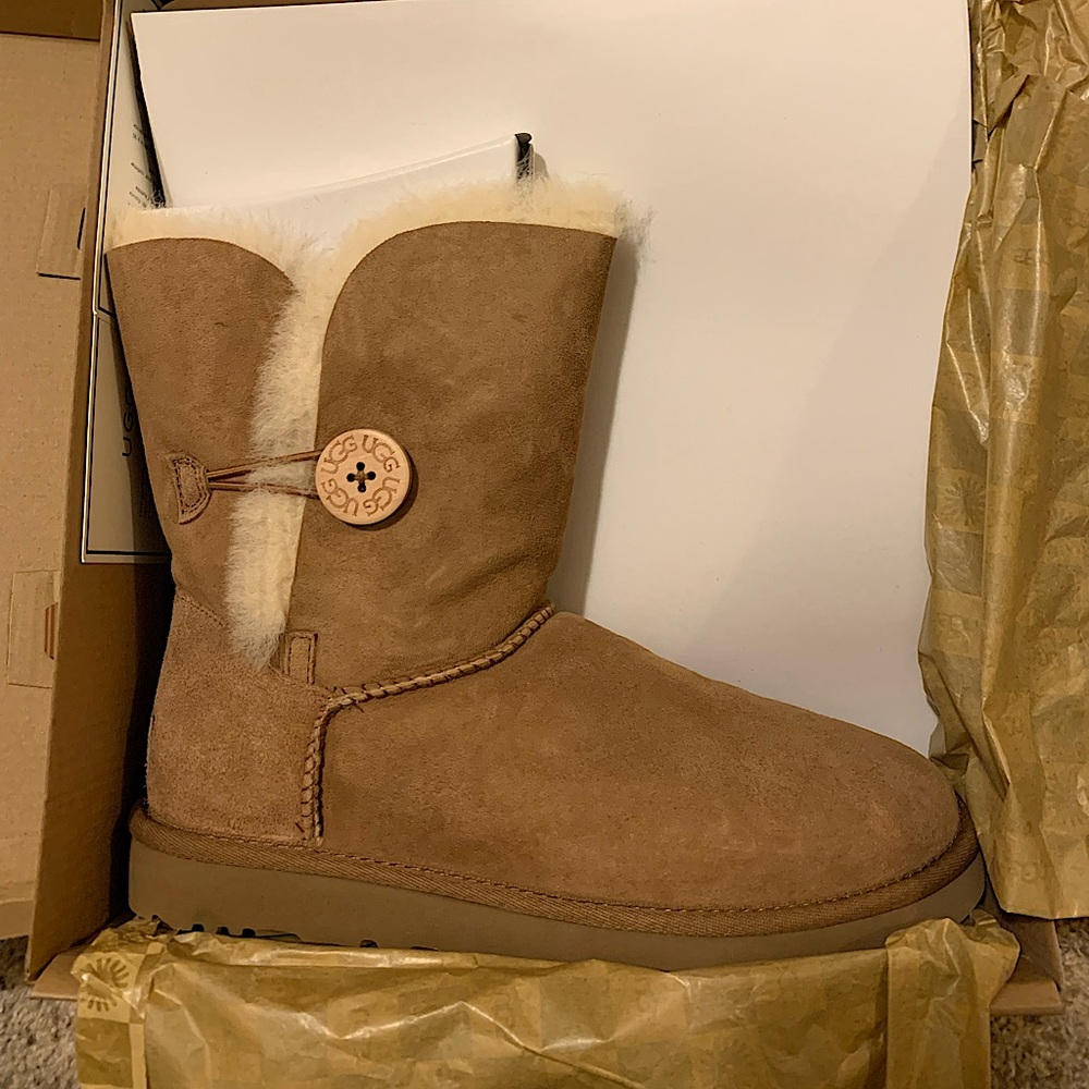 NEW bailey button uggs
